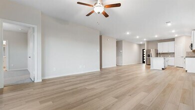 1008 Chestnut Dr in Lavon, TX - Building Photo - Building Photo
