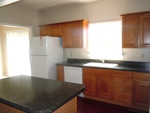 100 Angel Oak Ct in Edwardsville, IL - Building Photo - Building Photo