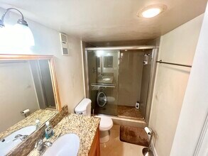 9430 Tangerine Pl in Davie, FL - Building Photo - Building Photo