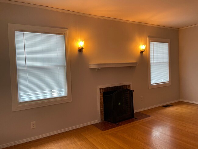 property at 2001 5th Ave