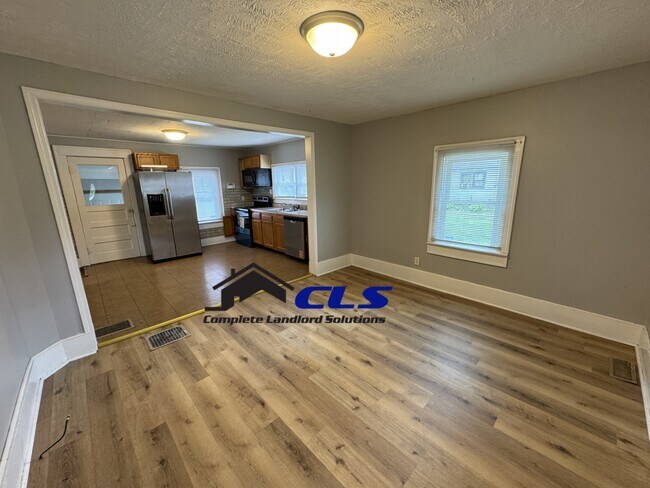 property at 3115 N 13th 1/2 St