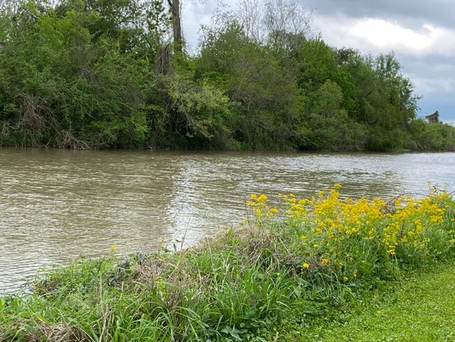 3162 Highway 1 S, Unit 3 in Donaldsonville, LA - Building Photo - Building Photo
