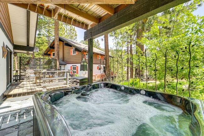 property at 1309 Moritz Ct