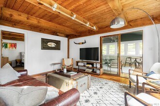 629 Hall Hill Rd in Ancram, NY - Building Photo - Building Photo