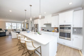 Abode at Reids Cove in Mooresville, NC - Foto de edificio - Building Photo