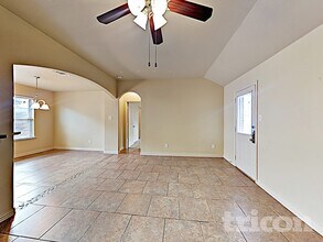 12216 Hunters Crossing Ln in Burleson, TX - Building Photo - Building Photo