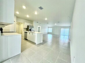 17376 SW 285th St in Homestead, FL - Building Photo - Building Photo