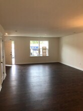 1335 Stone Rdg Pk Ter in Henrico, VA - Building Photo - Building Photo