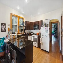 1618 W Carmen Ave, Unit 1 in Chicago, IL - Building Photo - Building Photo