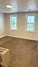 48 Mechanic St in Killingly, CT - Building Photo - Building Photo