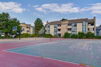 467 S Memphis Way in Aurora, CO - Building Photo - Building Photo