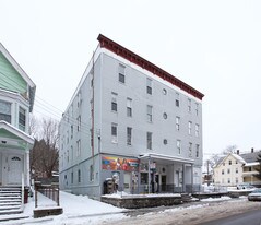 94-98 Charles St in Waterbury, CT - Building Photo