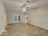 13202 Whaler Dr in Hudson, FL - Building Photo - Building Photo