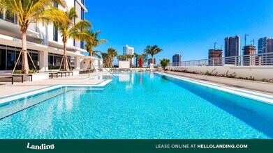 3635 NE 1st Ave-Unit -1904.482185 in Miami, FL - Building Photo - Building Photo