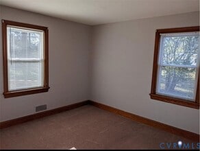 11 Beauregard Ave in Highland Springs, VA - Building Photo - Building Photo