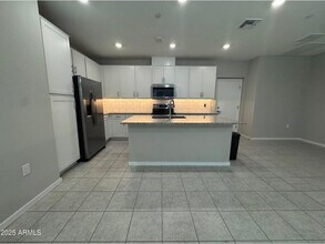 775 E Furness Dr in Gilbert, AZ - Building Photo - Building Photo