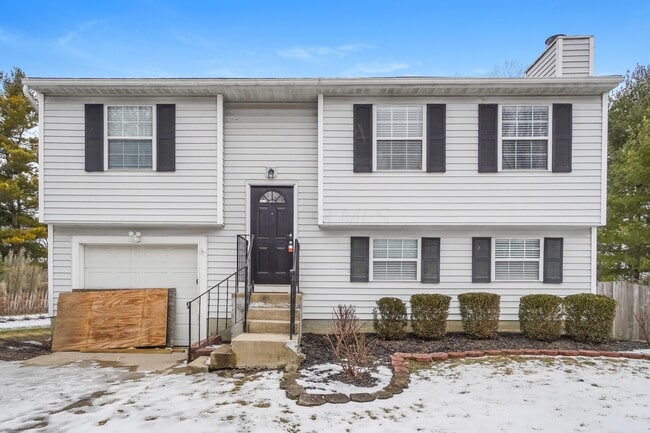 property at 1676 Laramie Dr