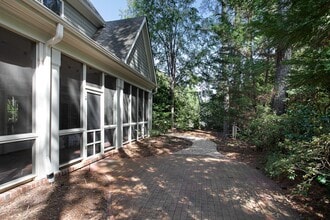 81103 Alexander in Chapel Hill, NC - Building Photo - Building Photo