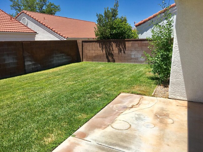 265 N Dixie Dr in Saint George, UT - Foto de edificio - Building Photo