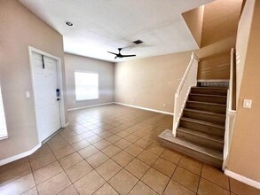 326 Lake Monterey Cir in Boynton Beach, FL - Building Photo - Building Photo