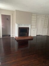 866 Liberty St, Unit 1 in Meadville, PA - Foto de edificio - Building Photo