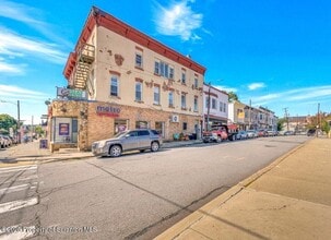 1103 Jackson St in Scranton, PA - Building Photo - Building Photo