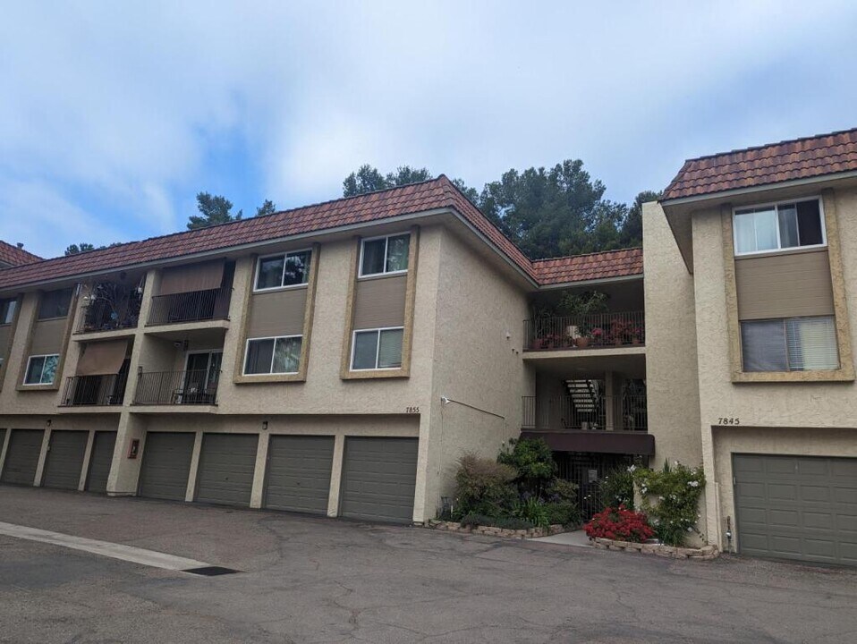 7845 Golfcrest Dr in San Diego, CA - Building Photo