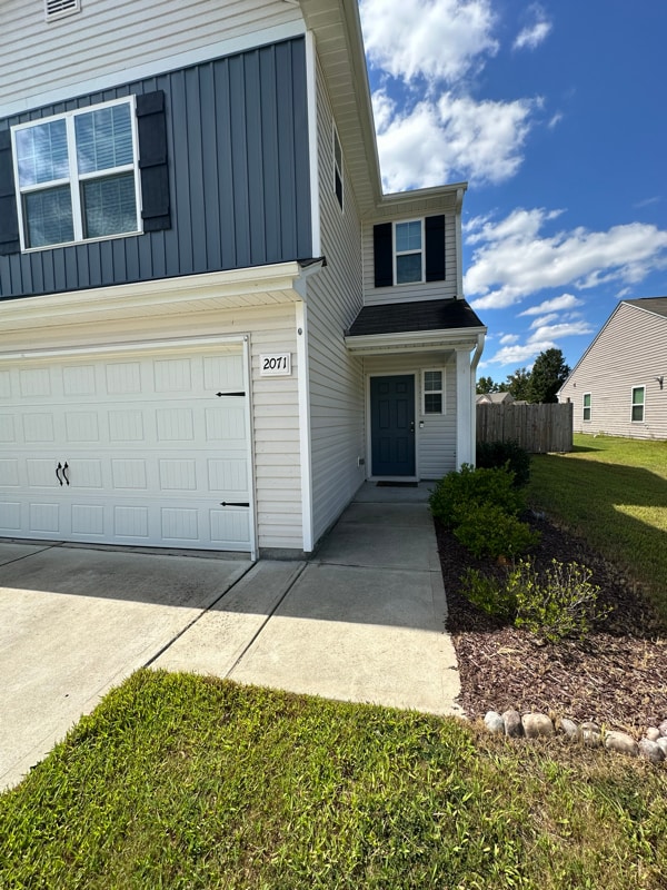 2071 Alderman Way in Creedmoor, NC - Foto de edificio - Building Photo