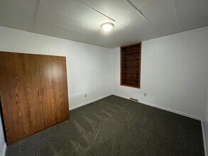 106 E 4th St in Merrill, WI - Building Photo - Building Photo