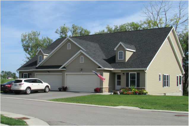 Greenwood Townhomes in Rochester, NY - Building Photo