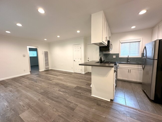 2660 Glendale Blvd, Unit 2