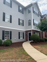 3702 Cotswold Terrace