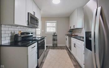 5636 Crittenden Ave in Indianapolis, IN - Building Photo - Building Photo