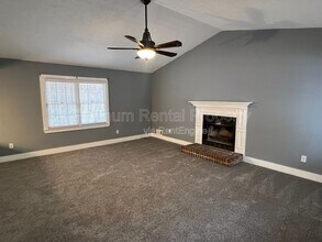 158 Herring Rd in Grayson, GA - Building Photo - Building Photo