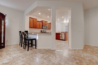 6021 Orlov Trotter Ave in Las Vegas, NV - Building Photo - Building Photo