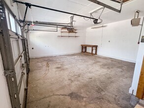 28220 Bonn Mountain Dr in San Antonio, TX - Building Photo - Building Photo