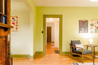 517 NE Fargo St in Portland, OR - Foto de edificio - Building Photo