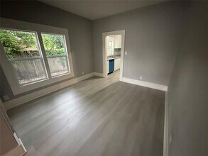 3714 Meyers St in Dallas, TX - Building Photo - Building Photo