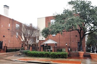 2902 State St in Dallas, TX - Building Photo - Building Photo