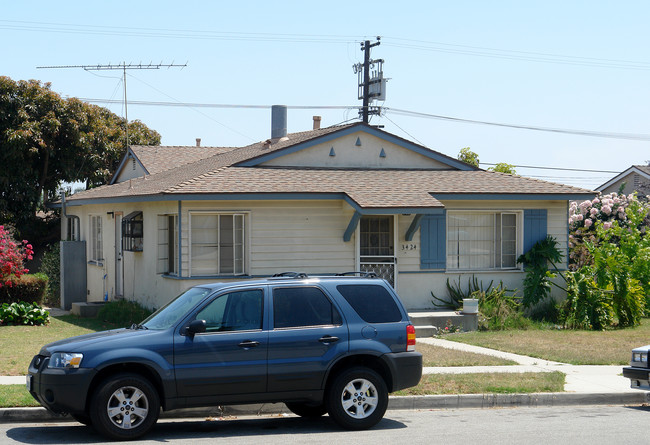 3424-3426 San Luis St in Ventura, CA - Building Photo - Building Photo