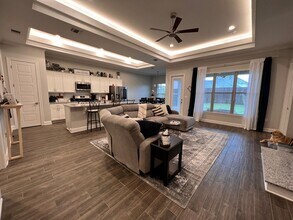 140 Cullom Dr in Bossier City, LA - Building Photo - Building Photo