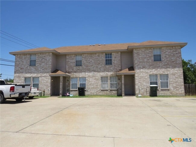 property at 5701 Redstone Dr