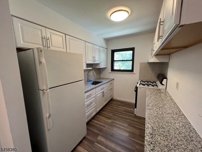 property at 401 US-22