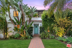 408 17th St in Santa Monica, CA - Building Photo
