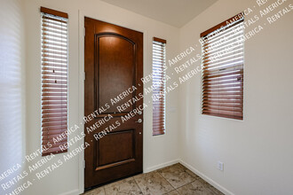 1532 S Chaparral Blvd in Gilbert, AZ - Building Photo - Building Photo