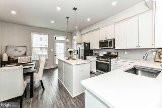 2634 Velocity Rd in Herndon, VA - Building Photo - Building Photo
