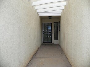 2912 Ghiradelli St NE in Albuquerque, NM - Building Photo - Building Photo