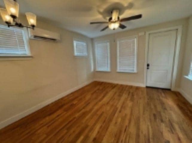 125 Saffarans Ave in Memphis, TN - Foto de edificio - Building Photo