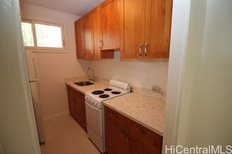 1849 Kaio?o Dr in Honolulu, HI - Building Photo - Building Photo