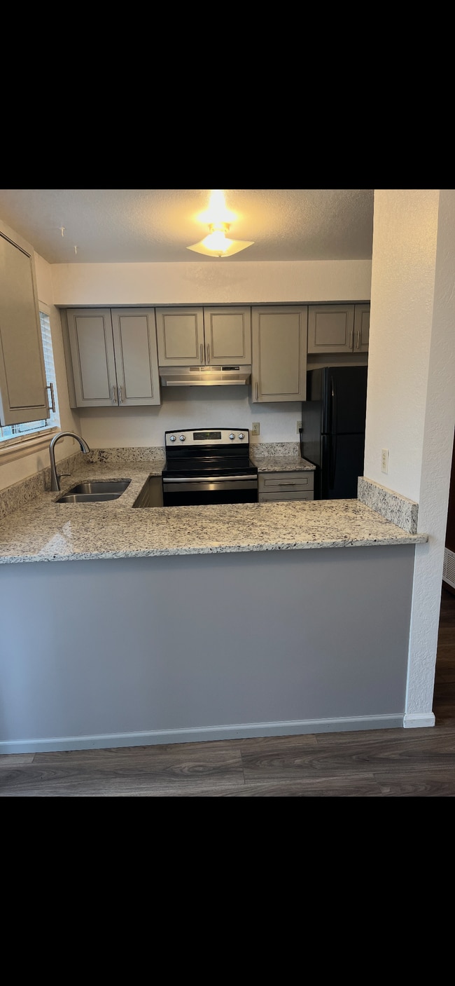 property at 5275 Columbine Ln